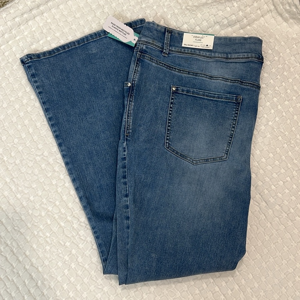 Hi Rise Flare Jeans - Picture 5 of 6
